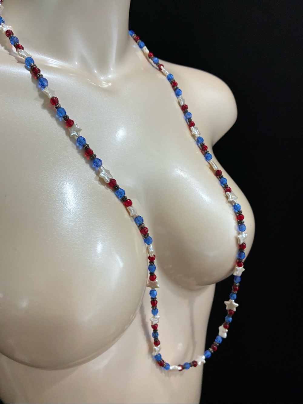 Handmade RD WH BL Austrian Crystal Beaded Star Shaped Baroque Pearl Necklace EUC - Picture 8 of 15